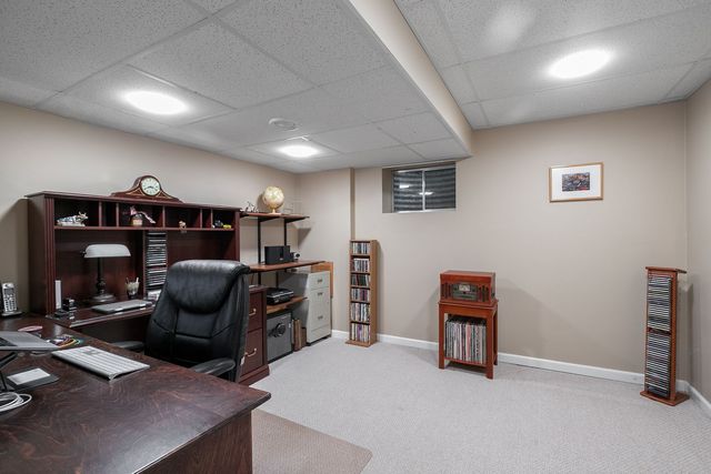 18101 W Hampshire Drive, Gurnee, IL 60031