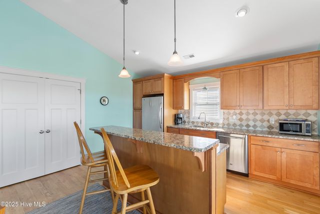 139 Seagull Drive, Supply, NC 28462