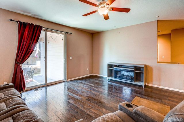 25120 E Maple Place, Aurora, CO 80018