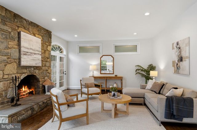 5313 MASSACHUSETTS AVE, Bethesda, MD 20816