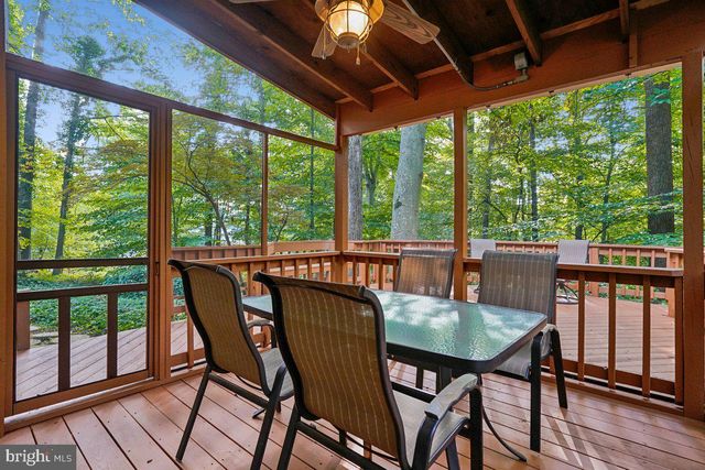 9205 MACSWAIN PL, Springfield, VA 22153