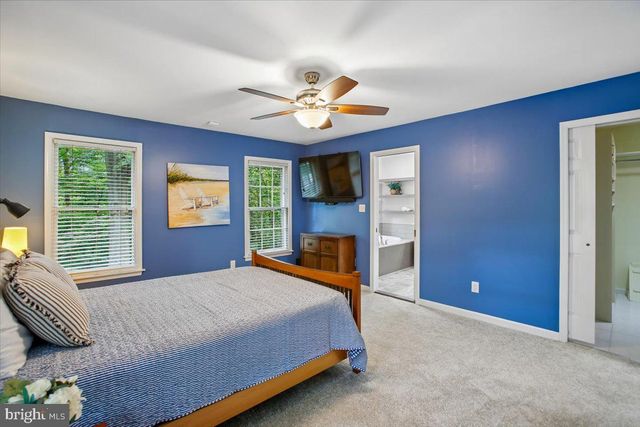9205 MACSWAIN PL, Springfield, VA 22153