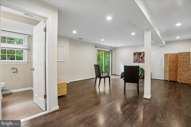 9205 MACSWAIN PL, Springfield, VA 22153