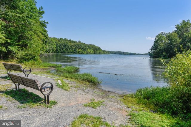 9205 MACSWAIN PL, Springfield, VA 22153