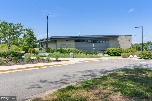9205 MACSWAIN PL, Springfield, VA 22153