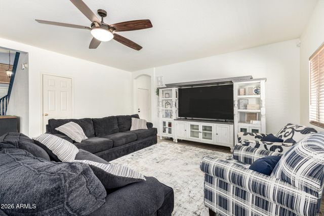 1677 E DIEGO Drive, Casa Grande, AZ 85122