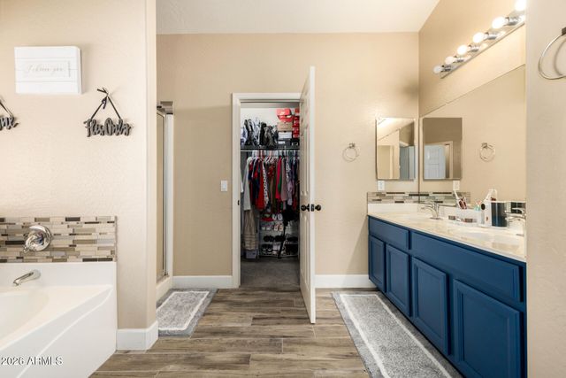 1677 E DIEGO Drive, Casa Grande, AZ 85122