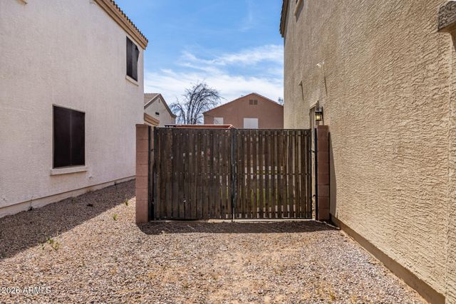 1677 E DIEGO Drive, Casa Grande, AZ 85122