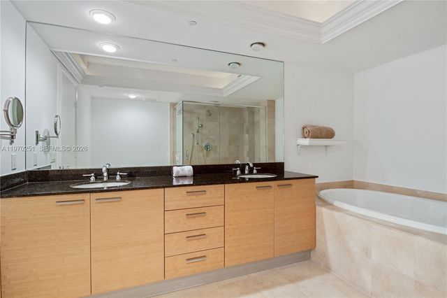 1830 S Ocean Dr 4204, Hallandale Beach, FL 33009