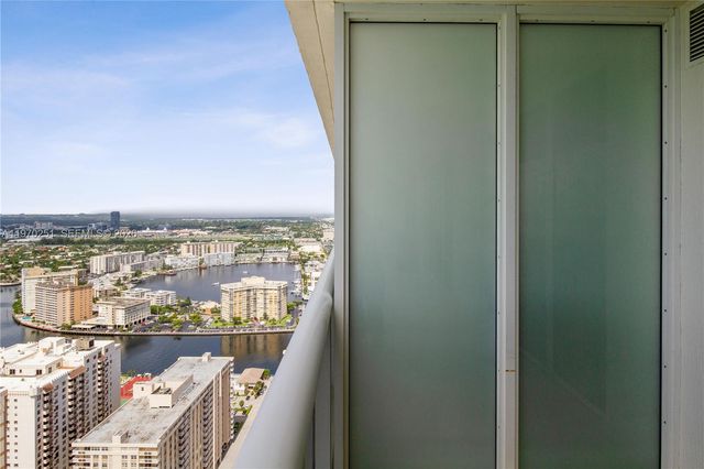 1830 S Ocean Dr 4204, Hallandale Beach, FL 33009