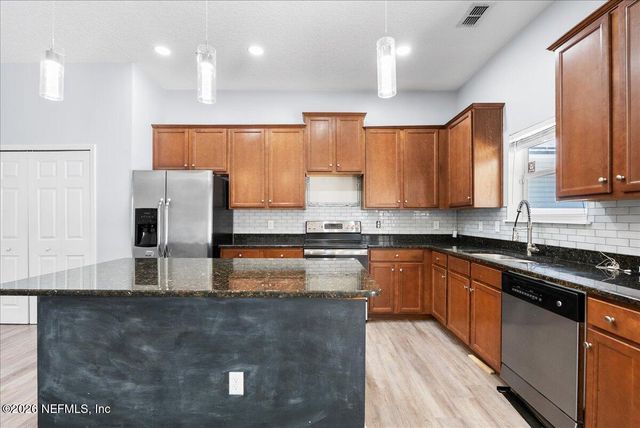 11167 LIMERICK Drive, Jacksonville, FL 32221