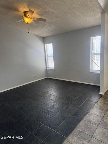 1660 SAINT STEPHEN Place, El Paso, TX 79936