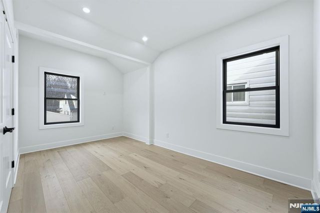 820 Elm Avenue, Ridgefield, NJ 07657