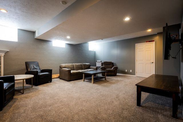 3405 Hastings Newville, Mansfield, OH 44903