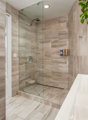 808 N La Jolla Avenue, Los Angeles, CA 90046