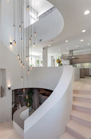 808 N La Jolla Avenue, Los Angeles, CA 90046