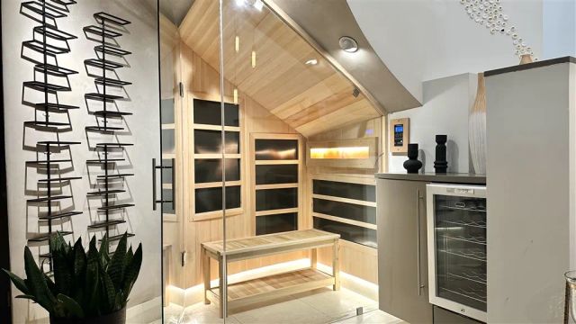 808 N La Jolla Avenue, Los Angeles, CA 90046