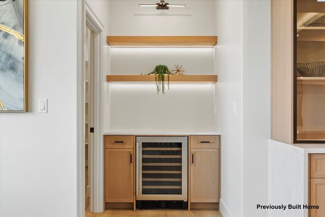 12407 Furlong Ln, Kennewick, WA 99338