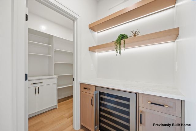 12407 Furlong Ln, Kennewick, WA 99338