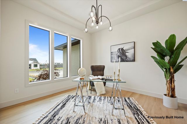 12407 Furlong Ln, Kennewick, WA 99338