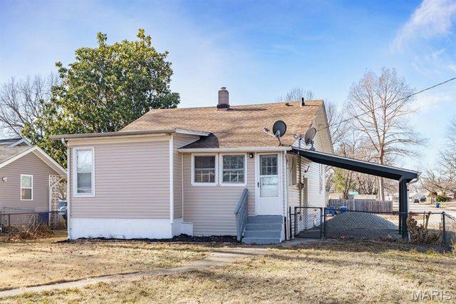 2968 Oregon Avenue, Granite City, IL 62040