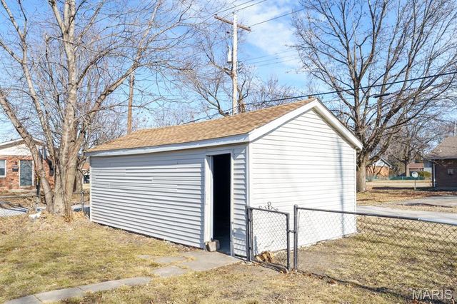 2968 Oregon Avenue, Granite City, IL 62040