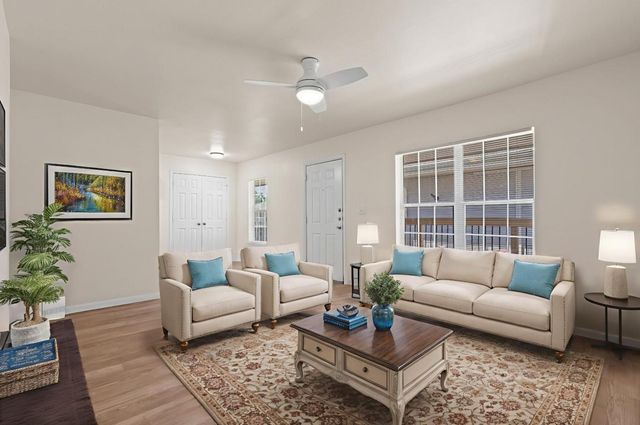 8210 Bauman Road 22, Houston, TX 77022
