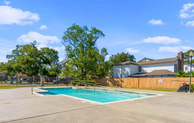 8210 Bauman Road 22, Houston, TX 77022