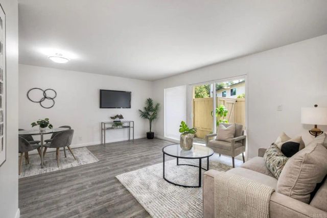 3614 Harvard Drive B, Oceanside, CA 92056