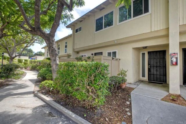 3614 Harvard Drive B, Oceanside, CA 92056