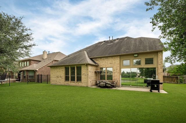 20410 Trumbull Ridge Drive, Cypress, TX 77433