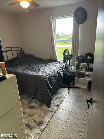 2124 NE 7th PL, Cape Coral, FL 33909