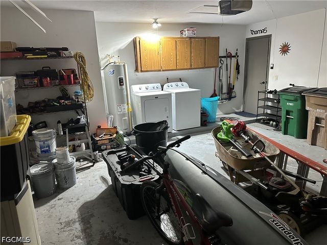 2124 NE 7th PL, Cape Coral, FL 33909