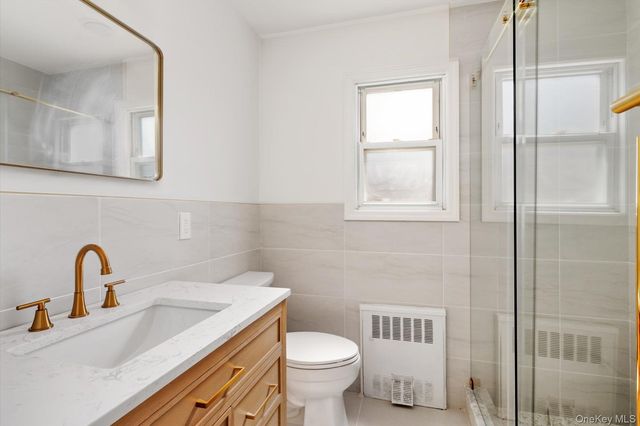 695 Doblin Street, Elmont, NY 11003