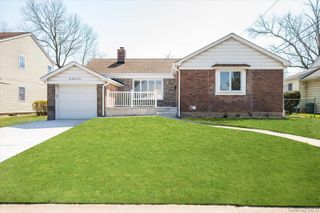 695 Doblin Street, Elmont, NY 11003