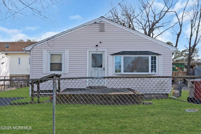 74 2nd Avenue, Toms River, NJ 08757