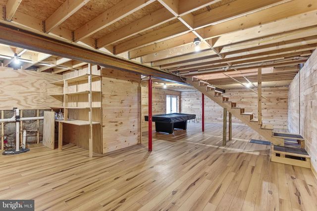 490 STELLAR WAY, Great Cacapon, WV 25422