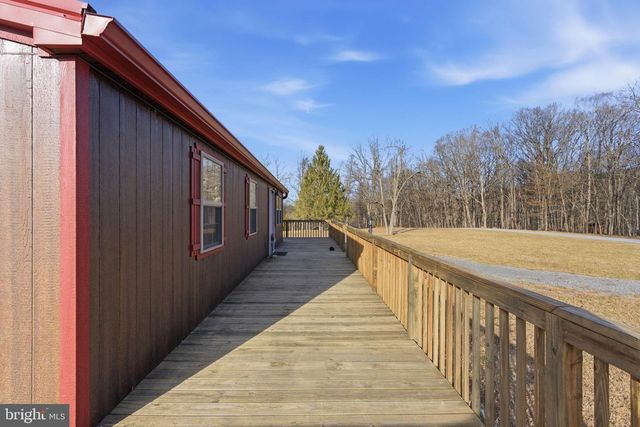 490 STELLAR WAY, Great Cacapon, WV 25422