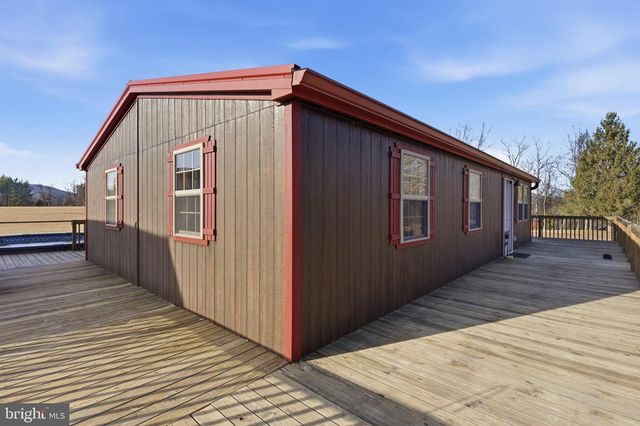 490 STELLAR WAY, Great Cacapon, WV 25422