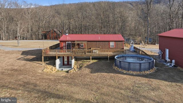 490 STELLAR WAY, Great Cacapon, WV 25422