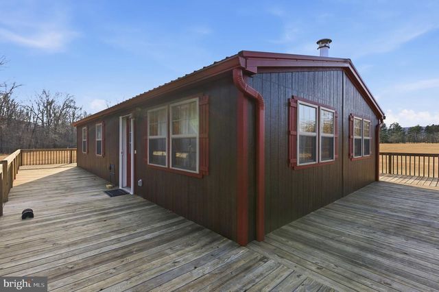 490 STELLAR WAY, Great Cacapon, WV 25422