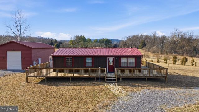 490 STELLAR WAY, Great Cacapon, WV 25422