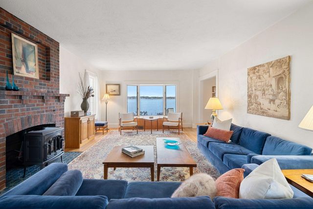 35 Benedict Road, Bourne, MA 02532