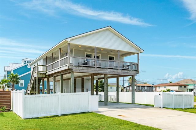 16547 Jolly Roger Road, Jamaica Beach, TX 77554