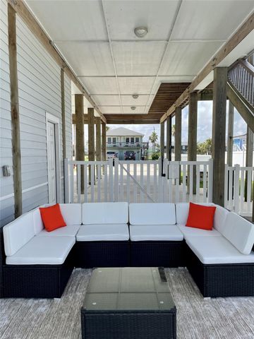 16547 Jolly Roger Road, Jamaica Beach, TX 77554