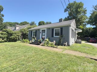 316 Sharon Avenue, Lenoir, NC 28645