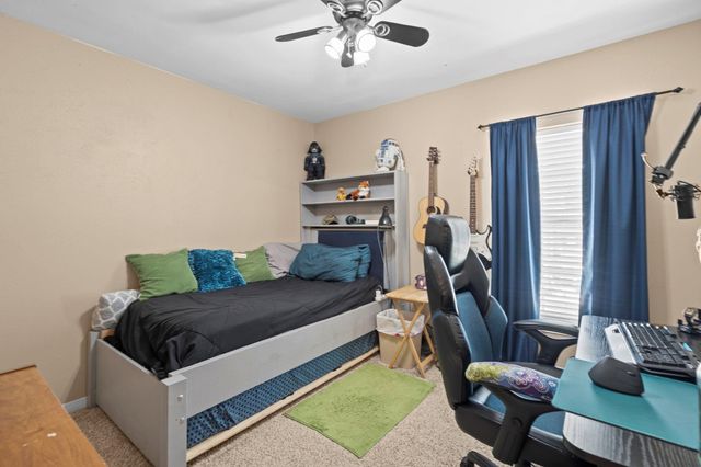 7515 Honey Creek Lane, Houston, TX 77095