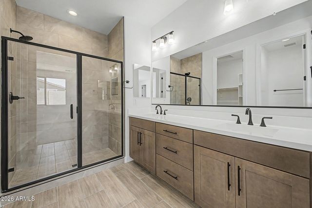18224 W ELIZABETH Avenue, Goodyear, AZ 85338