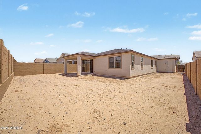 18224 W ELIZABETH Avenue, Goodyear, AZ 85338