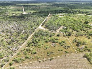 Lot 8 FM 2814, Waelder, TX 78959